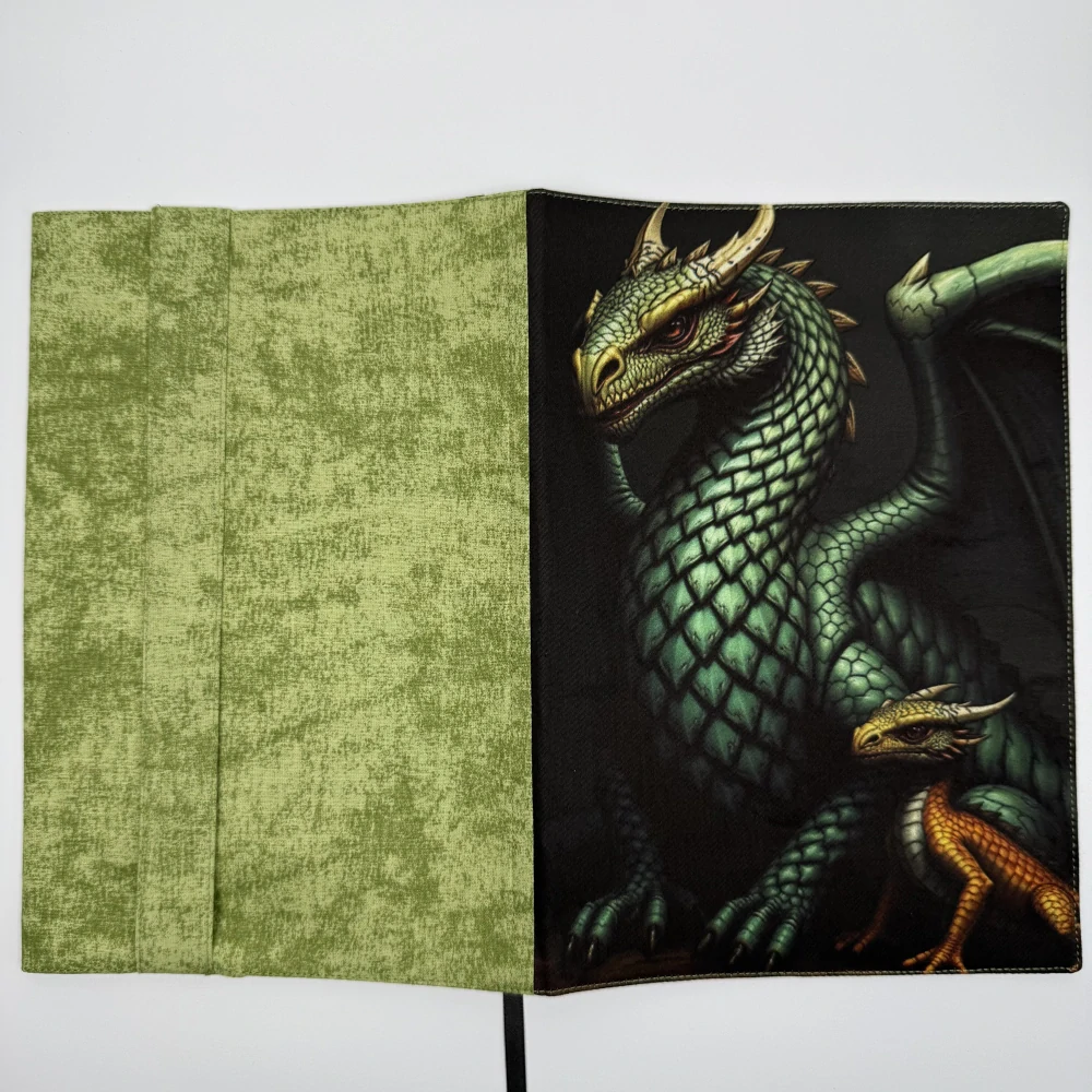 Nastavitelný obal na knihu – Zelený drak a mládě, fantasy motiv a zelená látka, velikost XL