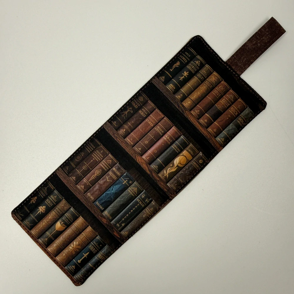 Látková záložka do knihy – Domácí knihovna, 6,5 × 21 cm