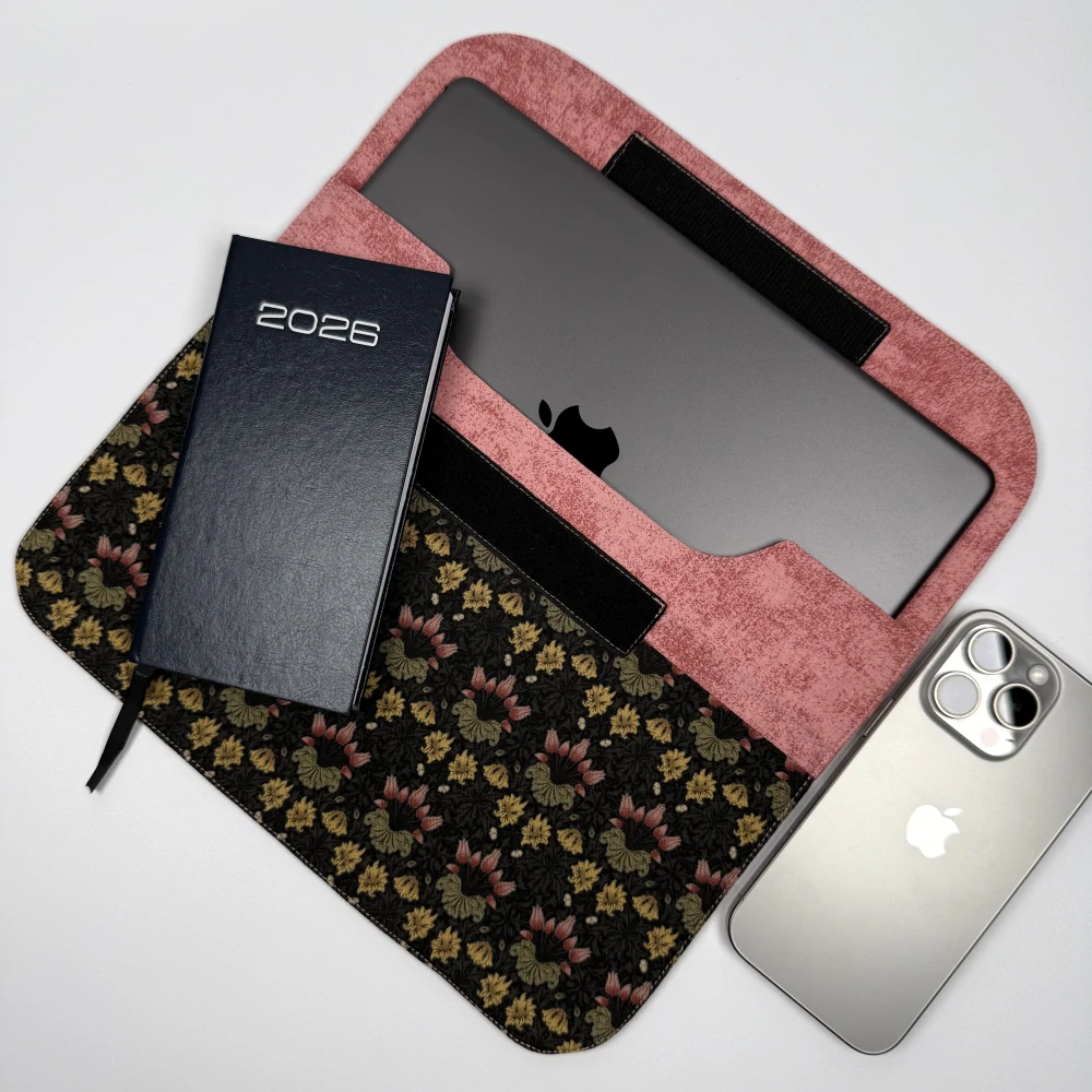 Pouzdro na tablet - květiny na tmavě šedé (bavlna William Morris)