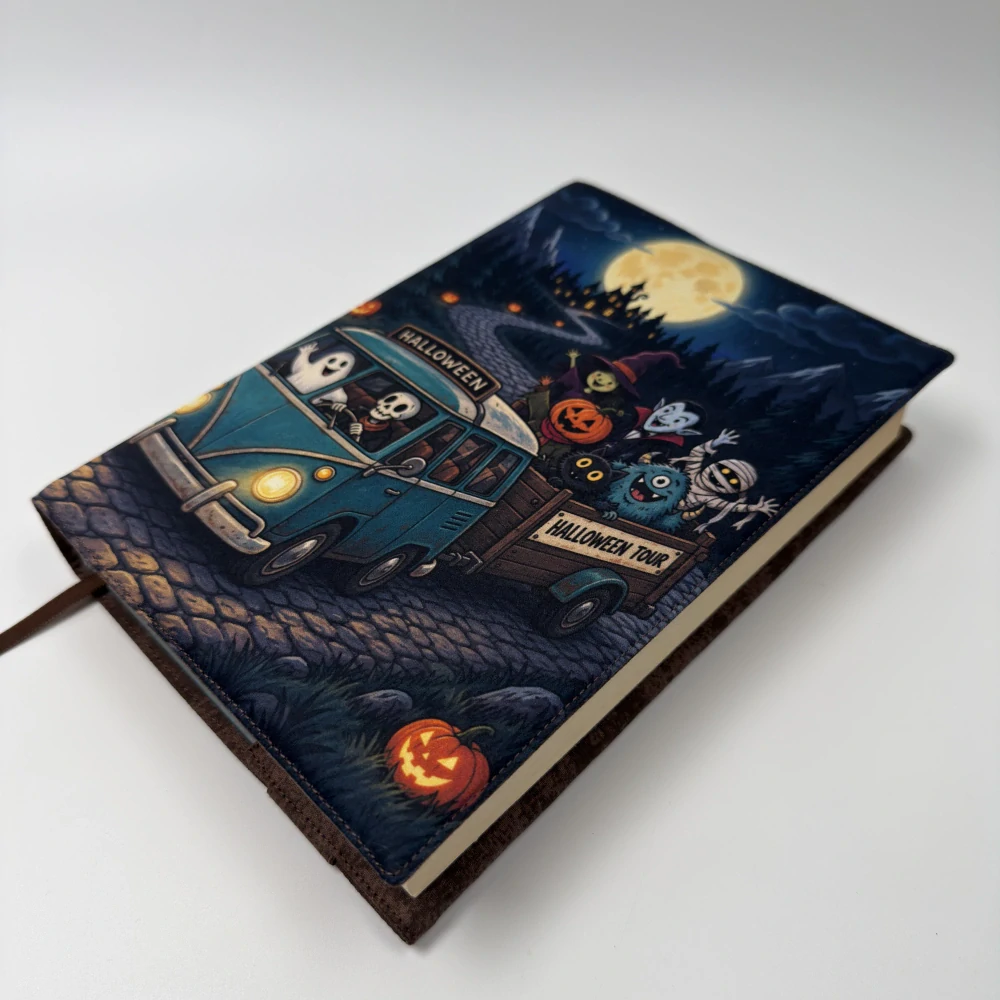 Halloweenský výlet – obal na knihu, velikost M plus