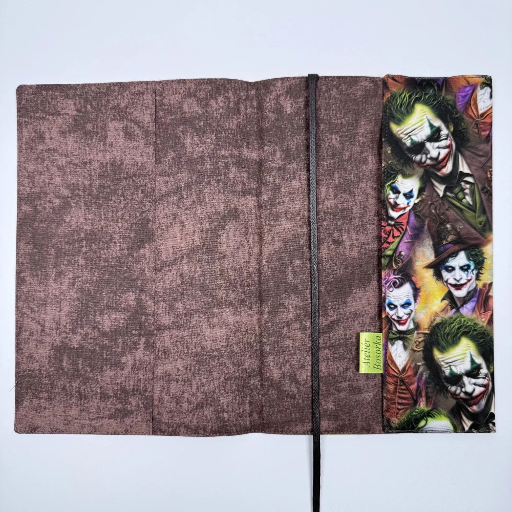  Nastavitelný obal na knihu – Joker, hnědá doplňková látka, velikost L