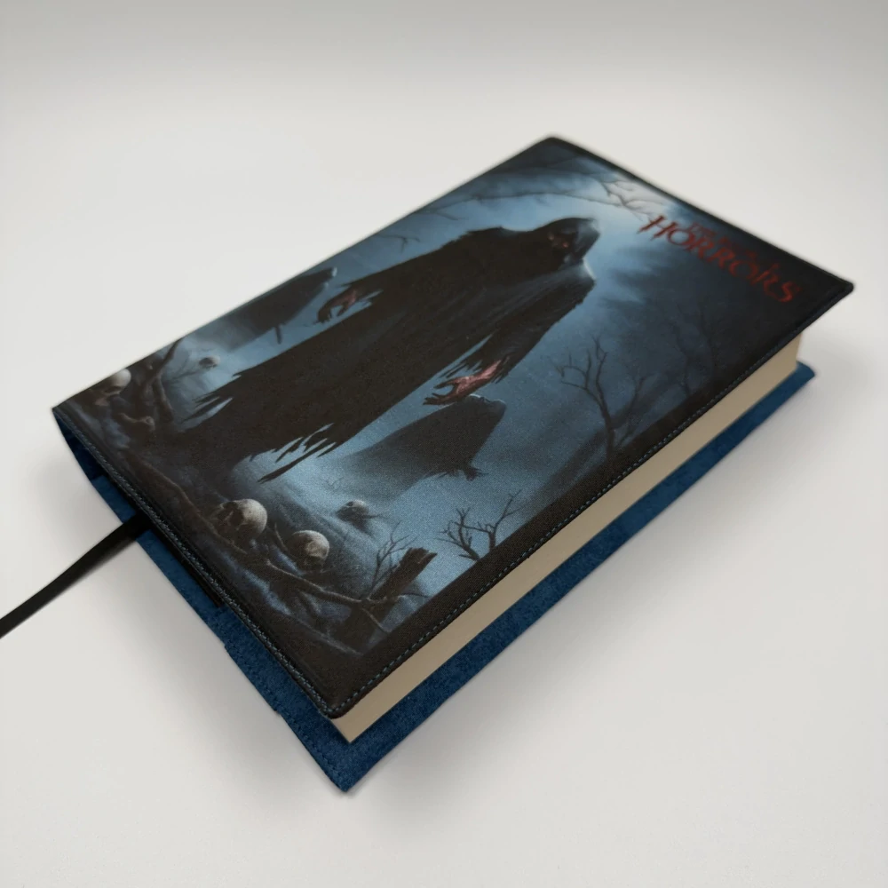 Nastavitelný obal na knihu – The Book of Horrors, velikost L