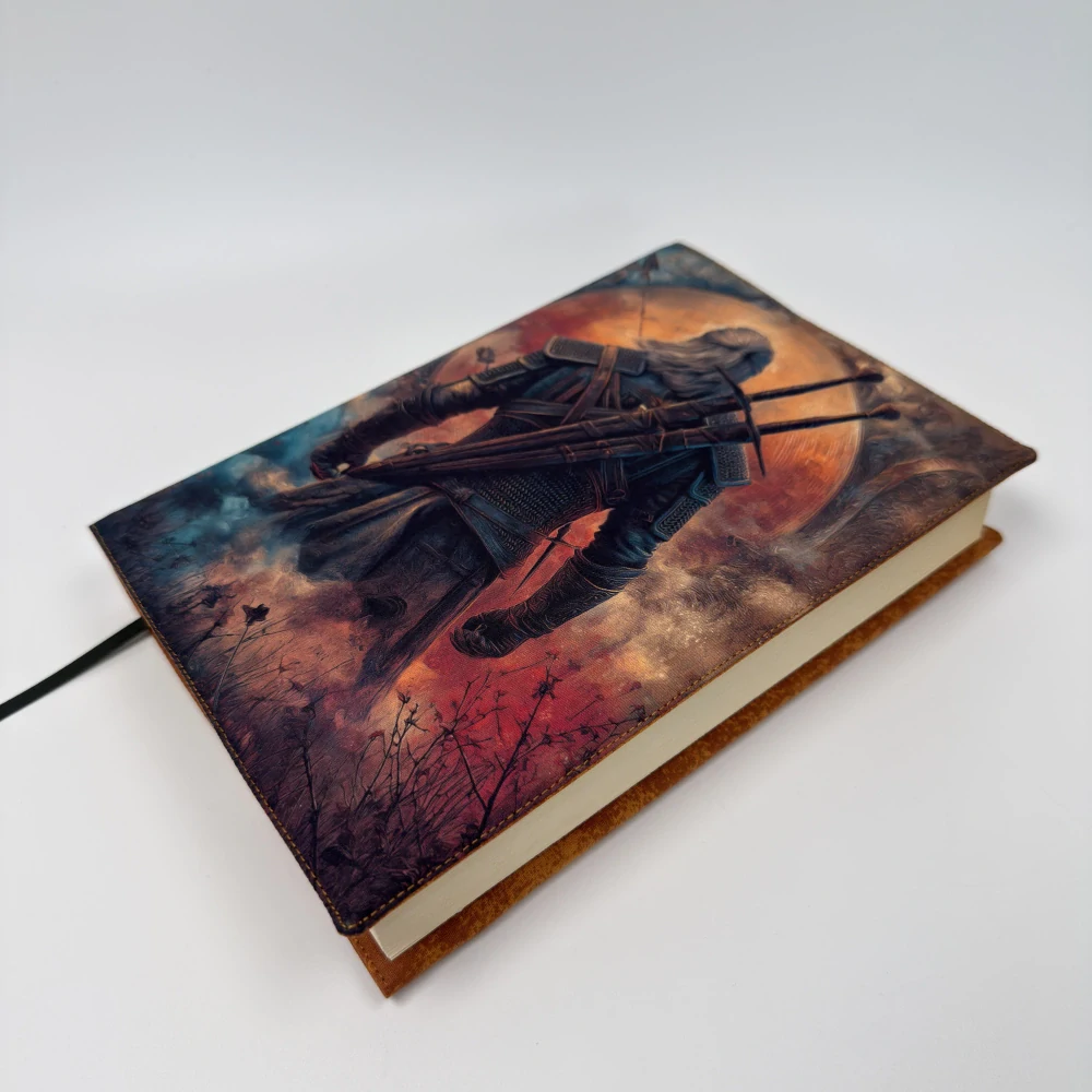 Lovec za úplňku – fantasy obal na knihu, velikost M plus