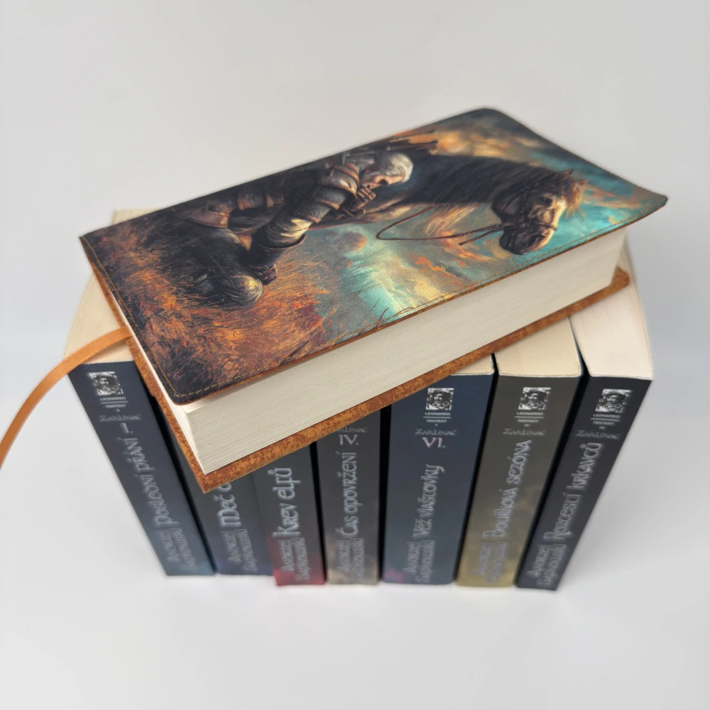  Zaklínač a věrný kůň – fantasy obal na knihu, velikost S