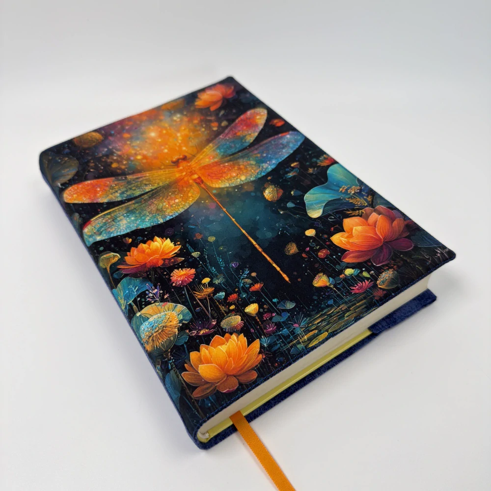 Vážka mezi lekníny – fantasy obal na knihu, velikost XL