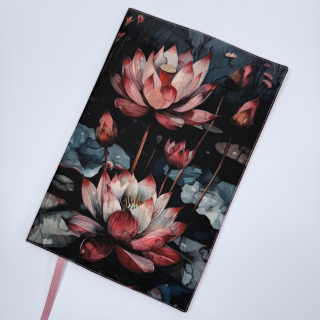  Nastavitelný obal na knihu – Růžové lekníny s růžovou doplňkovou látkou, velikost L